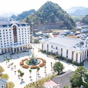 Thảo Nguyên Resort